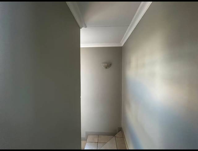 3 BEDROOM TOWNHOUSE TO LET IN MONTANA